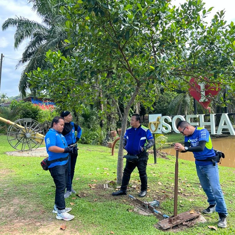 c6216c_73f9a8be5fd84e7b9ac91bb52cf1d41e~mv2