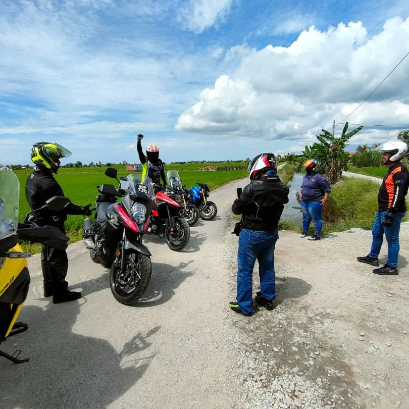 c6216c_7d32dc420fbd4966ae9274893dd4cb93~mv2