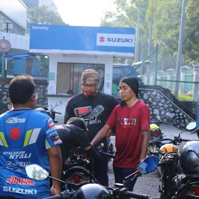 c6216c_e96363c29937482fad4a607ea0ae785a~mv2